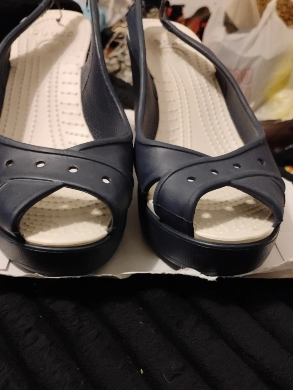 CROCS NAVY BLUE PEEP TOE SLING BACK WEDGE SANDALS EXCELLENT CONDITION